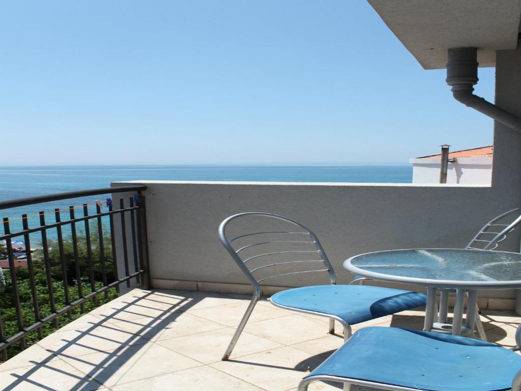 Apartments Galija Petrovac Номер фото