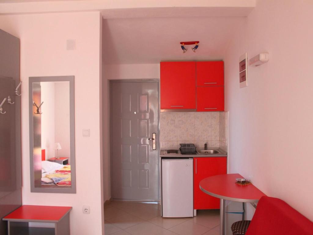 Apartments Galija Petrovac Номер фото