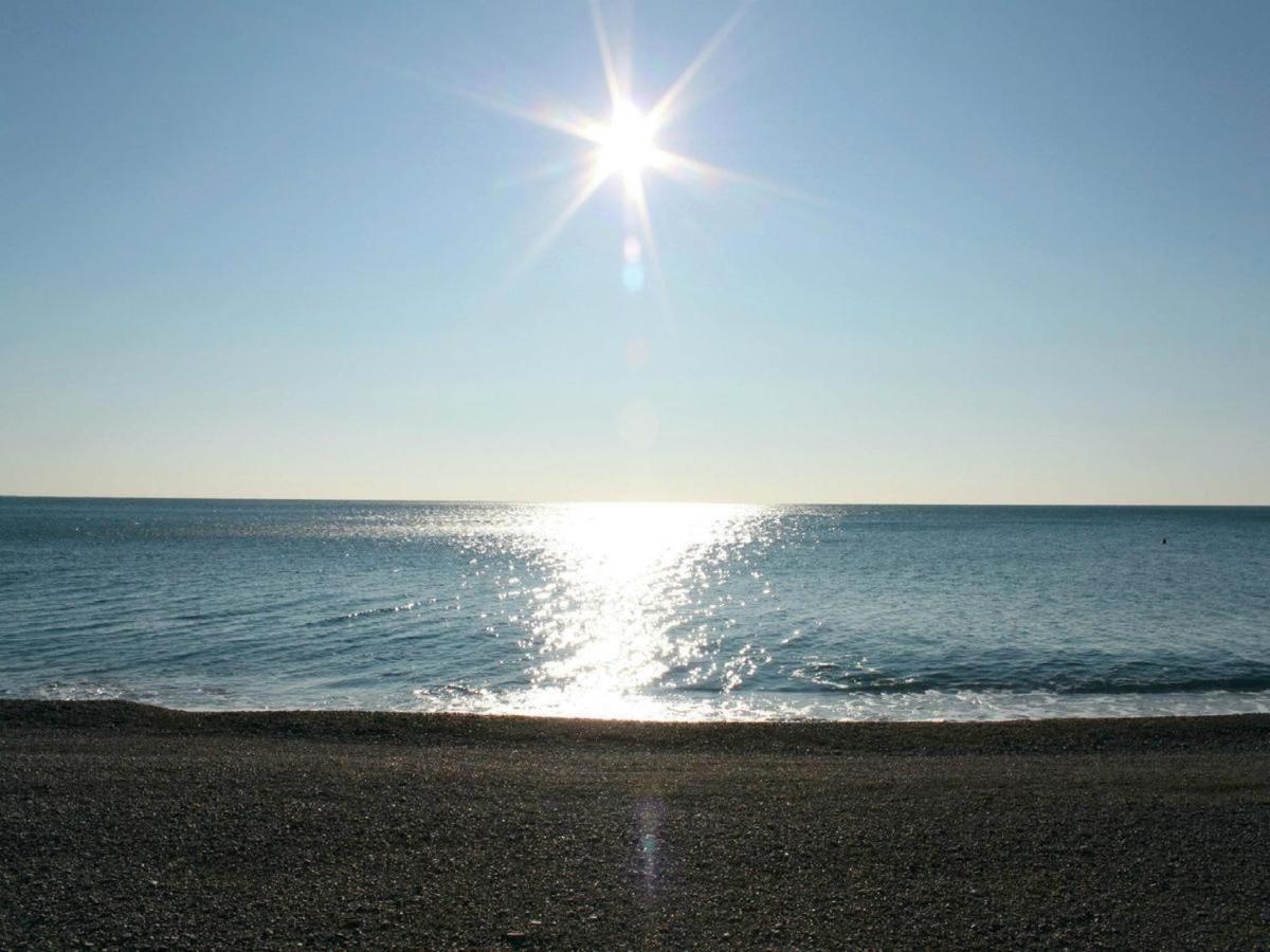 Apartments Galija Petrovac Екстер'єр фото