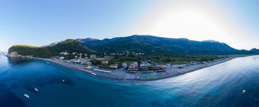 Apartments Galija Petrovac Екстер'єр фото